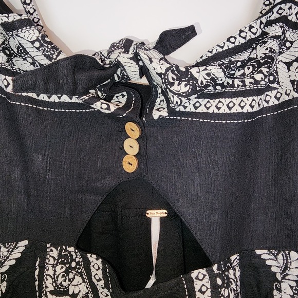 NWT Free People Feel The Sun Linen Black Paisley Jumpsuit 0 Cutout Beachy Boho - Picture 4 of 12